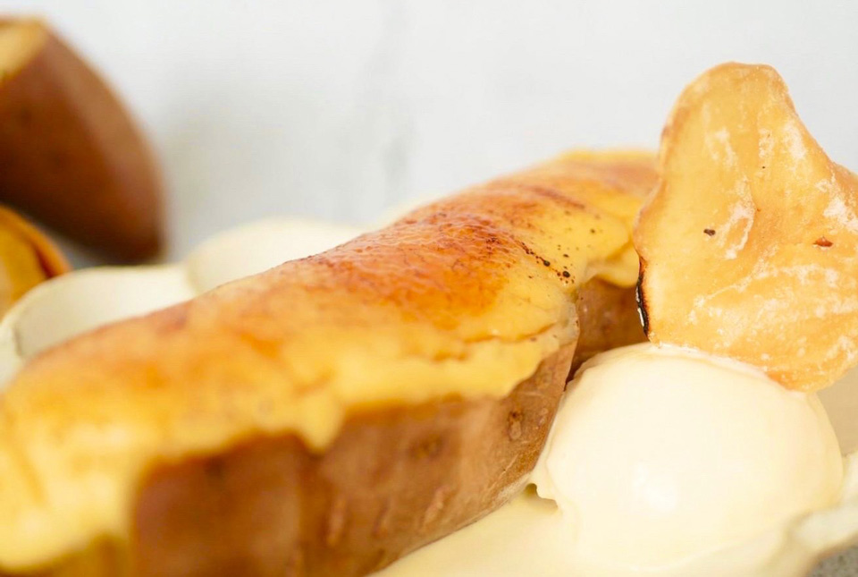 とみつ糖蜜芋の焼き芋ブリュレ